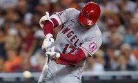 【MLB】「みんな叫んでる…」大谷翔平、確信歩きでファン絶叫、臨場感溢れる“リアル40号”