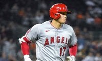 【MLB】大谷翔平、40号でバットボーイとハイタッチ　ネット上も興味津々「面白すぎ」「粋だ」