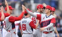 【MLB】「リトルオオタニ」の姿も　ずらり並んだ少年エンゼルスが「みんなあまりに可愛い」