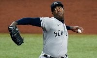 【MLB】「フェイクじゃないの？」捕手も捕れない…揺れながら落ちる剛速球にファン唖然