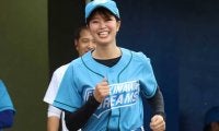 稲村亜美さんの「脚綺麗過ぎやろ」　ファンも見惚れた“パ6球団コーデ”のNo.1は？