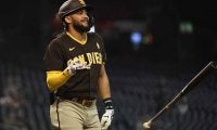 【MLB】マチャドとタティスJr.がベンチで激しく口論　ファンも騒然の“大喧嘩”の真相は？