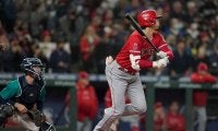 【MLB】大谷翔平だらけのパンツ着用　米カップルの“奇抜コーデ”に注目「今季最高のウェア」
