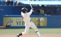 稲穂打線、歴史的爆発！　西垣は１年秋以来の完封勝利で東大に連勝／東大２回戦詳報