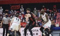 114点を奪ったA東京がホームで連勝を飾る…後半に失速した富山は開幕4連敗に