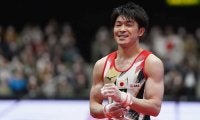 内村航平、鉄棒で暫定3位発進　生まれ故郷北九州で奮闘、橋本大輝は個人総合首位