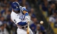 【MLB 優勝決定S】崖っぷちドジャース、テイラーが驚異の1試合3本塁打　PO3発6打点は史上3人目
