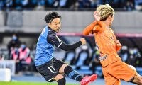 【画像あり】清水エスパルスに勝った川崎フロンターレ「試合後の“ハロウィン仮装パーティ”」撮った！