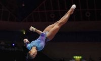 日本人ファンと記念撮影　欧州女子選手の“ソーシャル集合写真”に反響「素晴らしい」