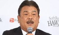 世代交代をどう進める？　今季の課題は？　鷹・藤本博史新監督が語った方針は…