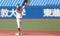 先発・西垣が８回２失点の粘投　逆転勝利で２季ぶり47度目の優勝に逆王手／慶大１回戦詳報