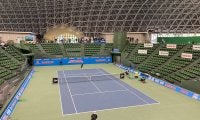 全日本テニス選手権6日目、男子第1シード清水悠太が接戦を制してベスト4進出