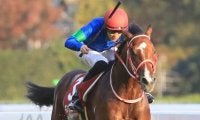 【京王杯2歳S】坂井「自信を持って正攻法の競馬をした」キングエルメスが重賞初制覇