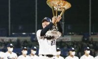 ヤクルト高津監督がリーグ制覇へ勇気が必要だった決断。勝つために休ませたマネジメント術とCS突破へのキーワードも語った