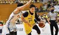 第3Qの猛攻で信州が大逆転勝利！岡田侑大がキャリアハイに迫る27得点の活躍