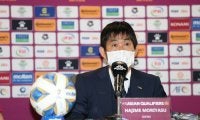 【サッカー日本代表「勝点6」11月決戦総括】オマーン戦「称賛なき勝利」の中にあった「収穫」！森保監督の「変貌」とプレーオフ圏外との「勝点5差」(1)