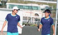 １回戦が終了　男子ダブルスで３組、女子シングルスで５人が２回戦へ