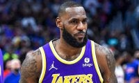 【NBA】“危険プレー”退場のレブロンを同僚デイビスは擁護「汚い選手じゃないと皆知ってる」