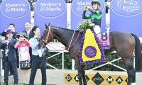 ラヴズオンリーユーは香港カップで引退、ノーザンファームで繁殖入り