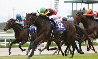 グランアレグリアの引退式を中山競馬場で開催