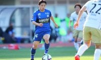 【久保建英、三笘薫に続く「未来の日本代表」】今季「ダブルダブル」達成！「中村俊輔の後継者」と称された町田・吉尾海夏と「18戦9発」長崎の「20歳ストライカー」!!【J2のダイアモンドたち】(2)