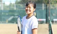 園部八奏選手にインタビュー　170cmの高さと左利きを生かした攻撃的なテニスが魅力の13歳「目の前の試合を一つずつ頑張ります」【注目のジュニアテニス選手特集⑦】