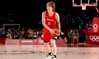 社長になり、五輪で銀メダルも獲得　女子バスケ日本代表主将の確固たる「キャリア観」