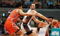 攻守の要、三河のコリンズワース。今季初のトリプルダブル達成で勝利に貢献