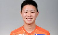 新潟がルーキーMF三戸舜介と契約更新、今季27試合3得点で来季は田中達也がつけた「14」に背番号変更
