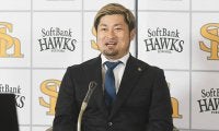 鷹・森唯斗、FA加入の又吉は「いい刺激」　守護神は「自分の手でつかみ取りに行く」