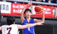後半に息を吹き返した八雲学園が大阪桐蔭に辛勝／ウインターカップ女子1回戦