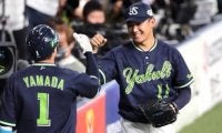 八重樫幸雄が振り返るヤクルトの日本一。サヨナラ負けした初戦を見て「オリックス４勝３敗」の予想を覆した