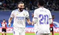 ベンゼマがマドリー通算300ゴール達成!　ヴィニシウスとのドブレーテ共演で2022年リーグ初白星《ラ・リーガ》