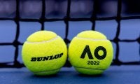 全豪オープン公式球「ダンロップオーストラリアンオープン」は、性能の安定感が最大の魅力