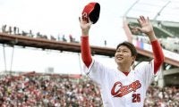 猛バッシングからの大歓声も。新井貴浩など現役晩年に古巣に戻って輝いた男たち