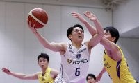 河村勇輝と小川麻斗、Bリーグの舞台で同級生対決が実現「すごくうれしい」
