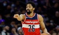 6連敗から脱出する勝利をつかんだウィザーズ…サンダー対マブスはOTの大激戦／NBA