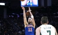 トンプソンが今季最多の38得点…ラプターズは3連勝を飾り渡邊も3Pをヒット／NBA