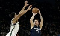 ドンチッチの活躍でマブスがバックスに白星…エンビードは44得点と爆発／NBA