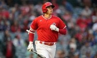 大谷翔平のひょうきんな一面を目撃　豪快3号の裏で米反応「動く絵文字」「彼は最高」
