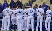【MLB】ヤンキースも“ドジャーブルー”に　特別な「42」ユニにファン賛否「好き」「酷い」