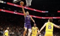 サンズがレイカーズを破って球団記録の63勝に…エンビードは45得点と躍動／NBA