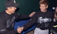 開幕11連敗を喫したロッテ山本功児監督が決断した「荒療治」。リリーフだった清水直行に「先に投げろ」