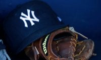【MLB】打者も絶望の表情「これリアルなの？」　“体に巻きつく”衝撃魔球が「馬鹿げている」