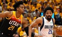7名が2ケタ得点とバランスの良さを見せたマブス…敵地でジャズに勝利／NBAプレーオフ