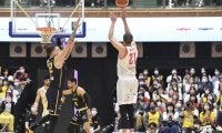 Bリーグ第35節のベストオブタフショット…1位はエドワーズの逆転3ポイントシュート