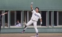 [硬式野球] ３戦目で専大を撃破　勝ち点３で首位死守