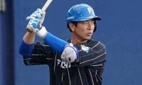 パ首位打者のハム松本剛、四球“最少”で出塁率も1位　名コーチが買う「欲のなさ」