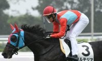 【エプソムC想定】連勝中ジャスティンカフェは横山典弘騎手、2年ぶりの復帰戦コルテジアは三浦皇成騎手