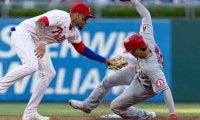 大谷翔平の盗塁刺したGG賞捕手のバズーカ送球　米称賛「MVPでも走らないほうが良い」